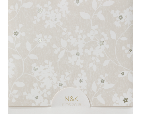 Stilvolle, quadratische Einladungskarte mit floraler Verzierung und Highlights, Hochzeitskarten floral