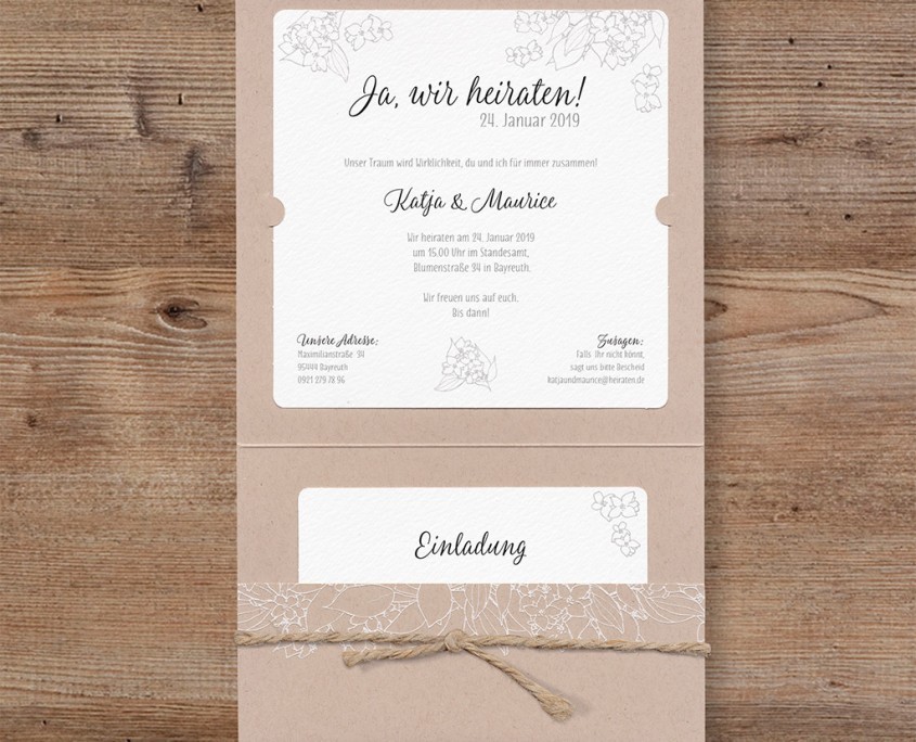 Einsteckkarte mit dem Einladungstext, Lasche, Druckerei für Hochzeitspapeterie