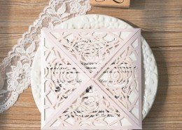 kunstvolle Hochzeitskarte, Rosen, Hochzeitskarten Lasercut
