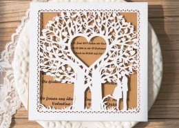 schöne, quadratische Hochzeitskarte, Baum-Herz, Lasercut, Hochzeitskarten Laserschnitt
