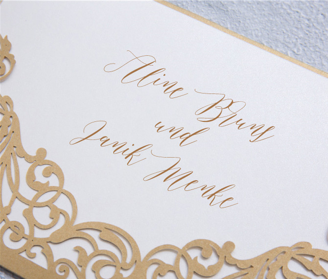 elegante Hochzeitskarte, goldener Edelkarton, Kalligraphie, Hochzeitspapeterie Kalligraphie