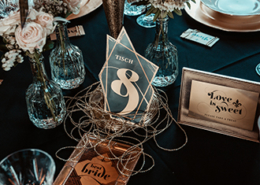 papeterie art deco hochzeit tischnummer